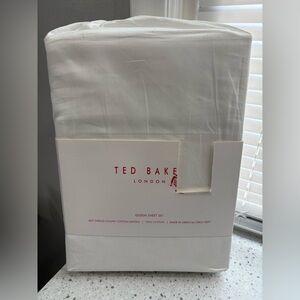 Ted Baker White Cotton Queen Sheet Set